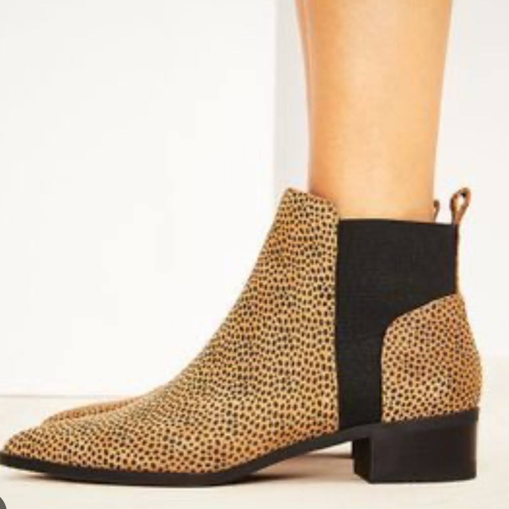 Crown Vintage Afessa Bootie 8.5